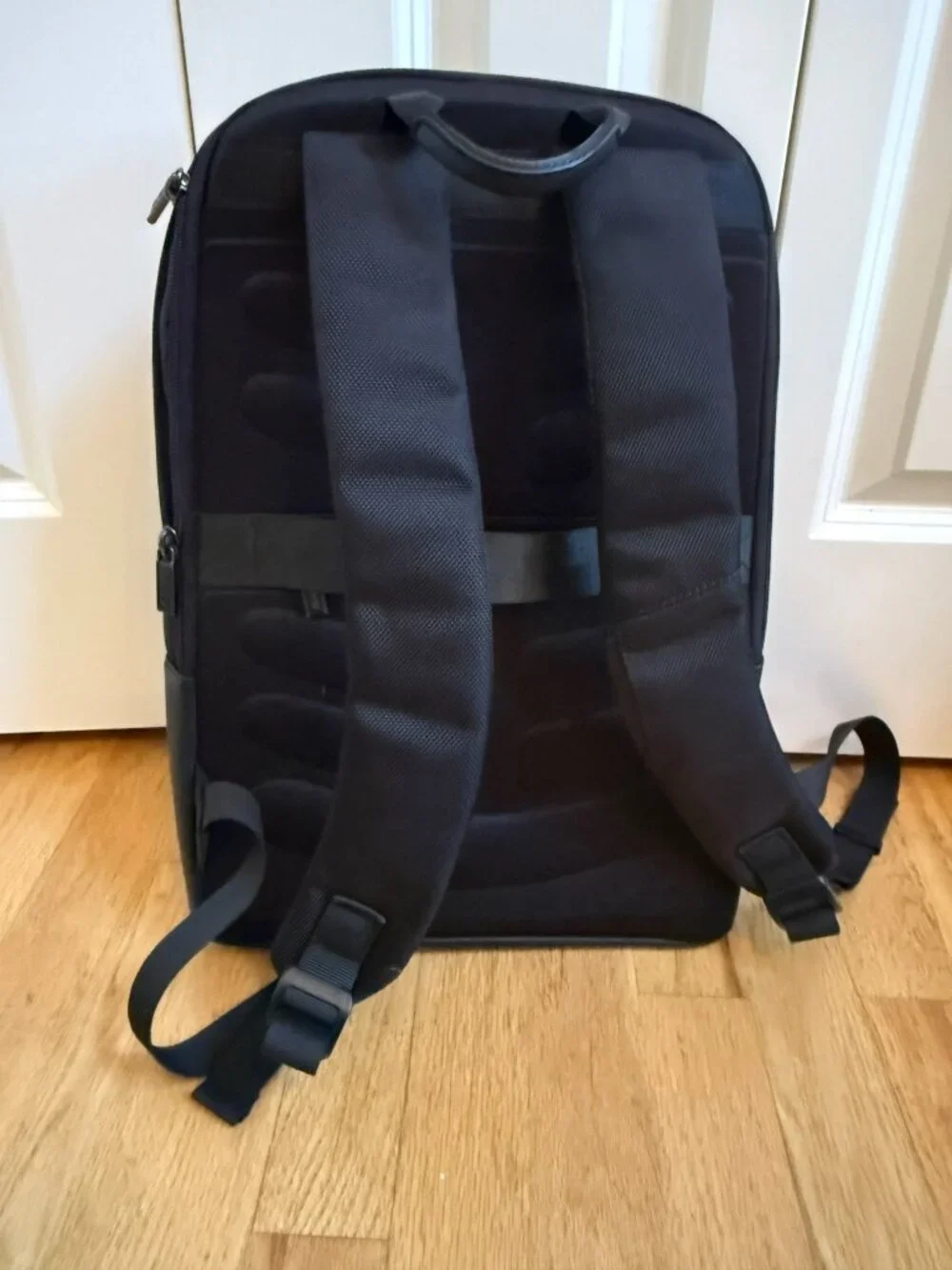 BOPai Slim Laptop Thin Business Backpack - Padded Backpanel - Black